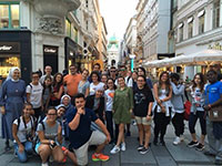 Jugendgruppe aus Lucca zu Besuch bei den Barmherzigen Schwestern in Wien 